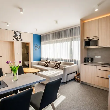 Malino & Residences - And Bike Apartment