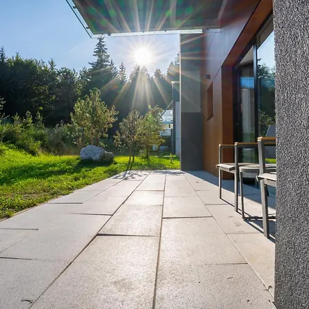 Malino & Residences - And Bike Apartment