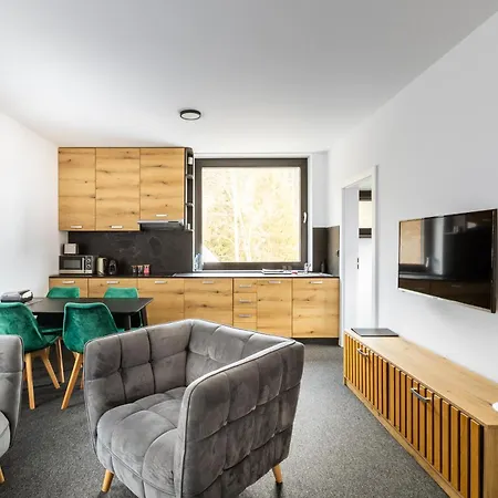 Malino & Residences - And Bike Lägenhet Ruzomberok