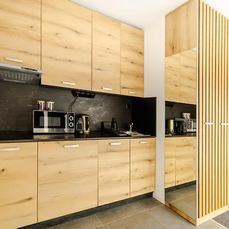 Malino & Residences - And Bike Апартаменты