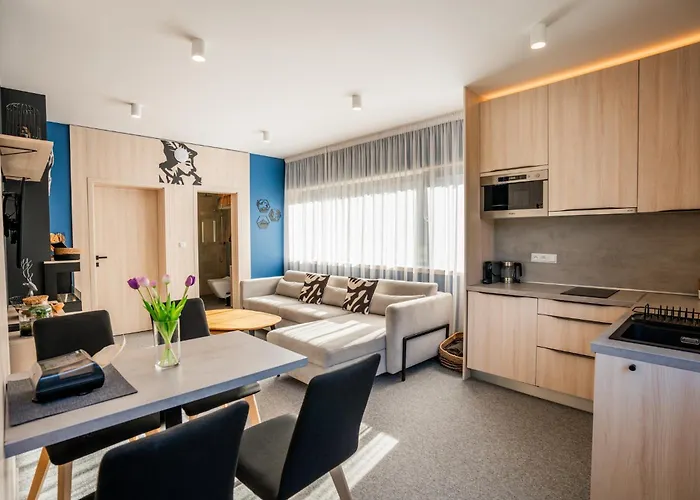 Malino & Residences - And Bike Apartment