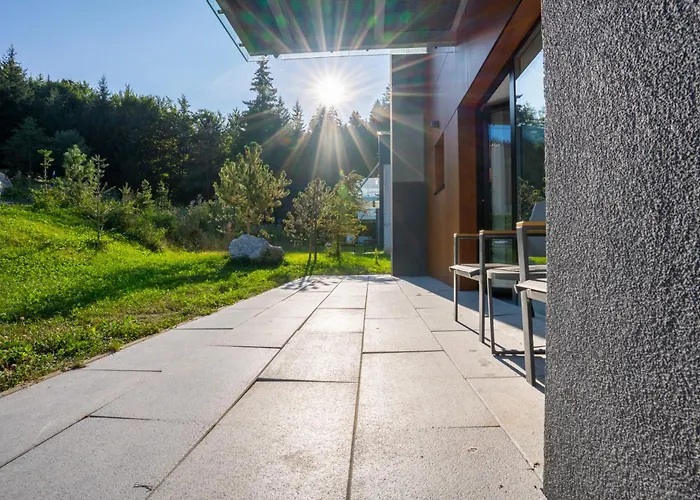 Malino & Residences - And Bike Apartment