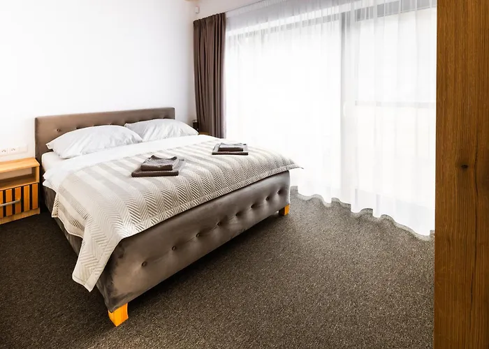 Malino & Residences - And Bike Apartment